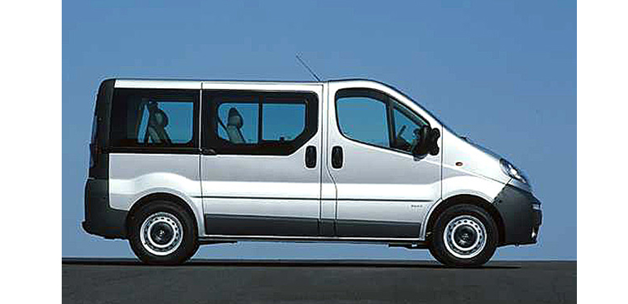 Opel Vivaro kisbusz bérlése